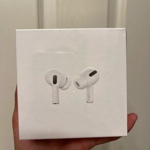 Brand new airpod pros never used $100 or best offer just message me